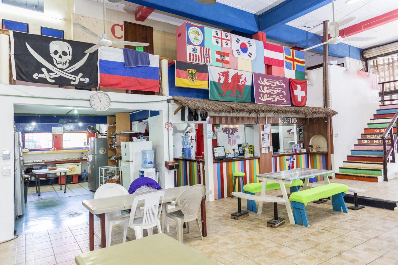 Hostel Playa Playa del Carmen Bagian luar foto