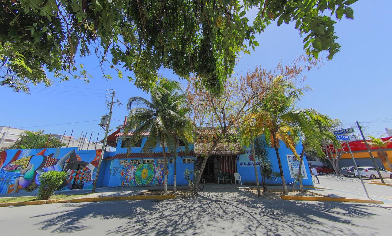 Hostel Playa Playa del Carmen Bagian luar foto